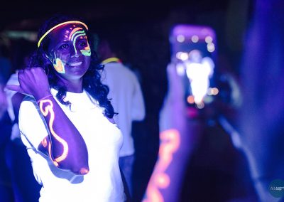 glow05-400x284