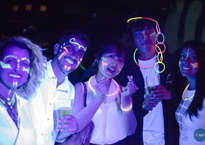 glow11-400x284